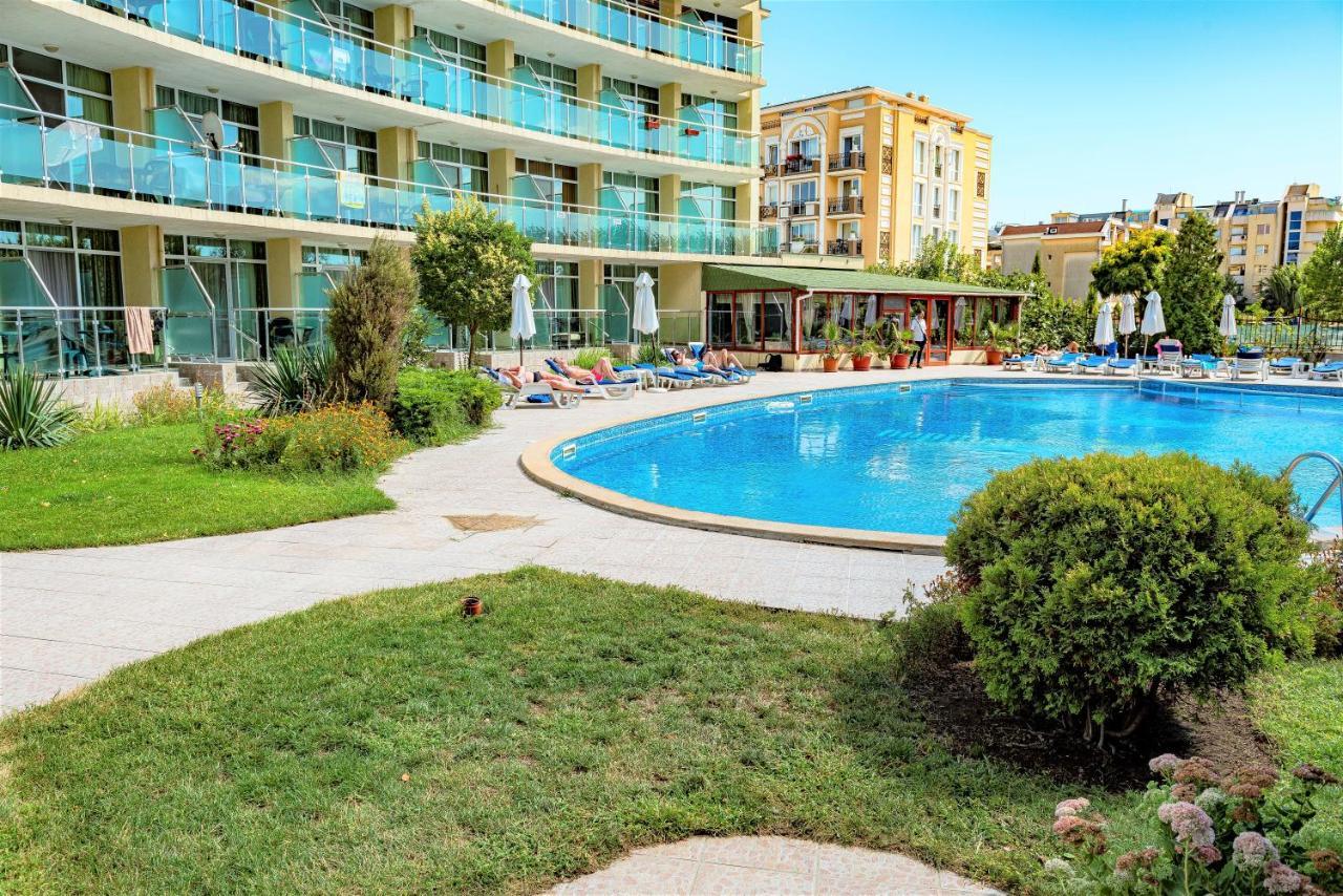 Julia Family - Menada Apartments Сонячний Берег Екстер'єр фото